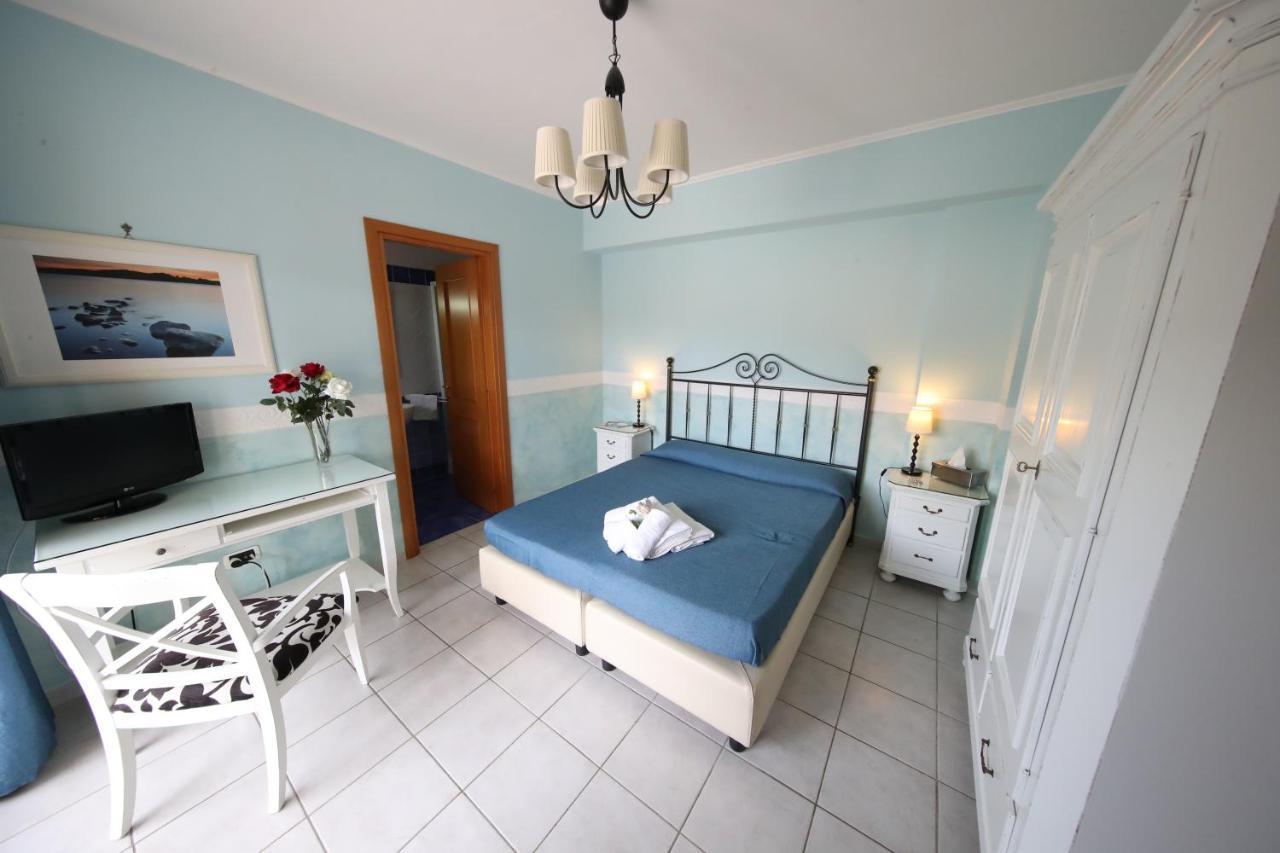 Le Terrazze B&B Formia Exteriör bild